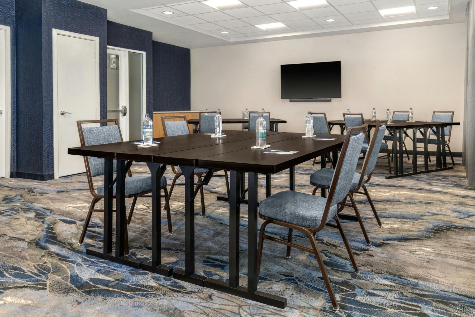 Fairfield By Marriott Inn & Suites Kansas City At The Legends 외부 사진